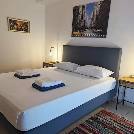 Tamar's Place ハニア